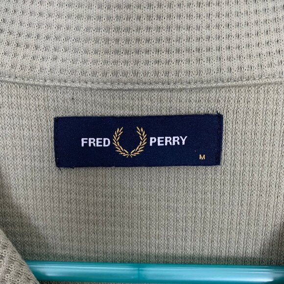 Fred Perry Men's Waffle Texture Button-up Shirt Medium - Picture 5 of 10